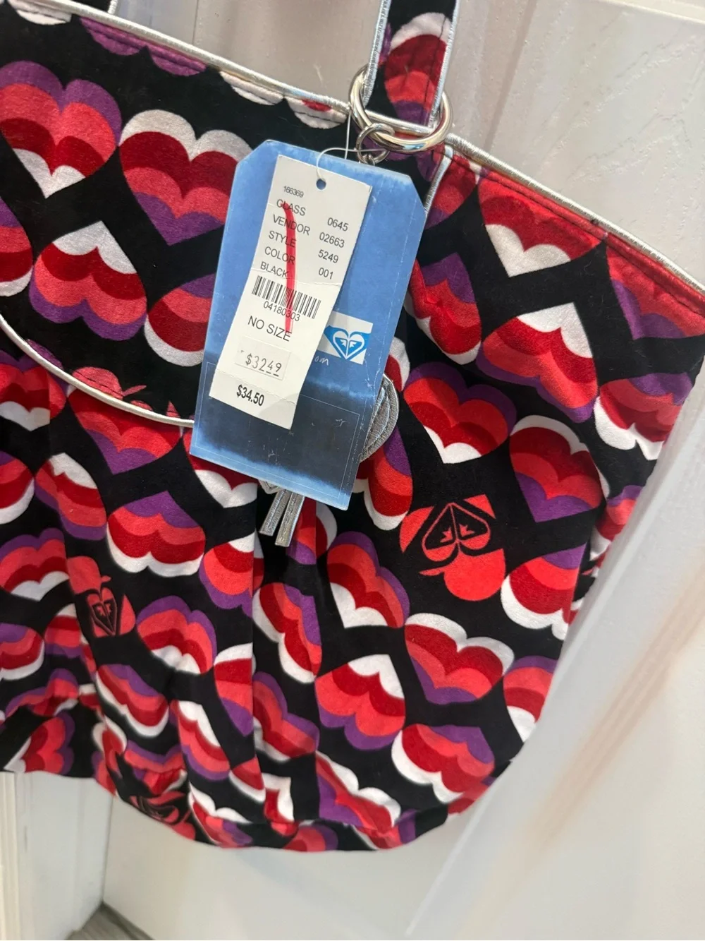 Vintage Roxy Heart-Print Tote in Pink, Red, Black
